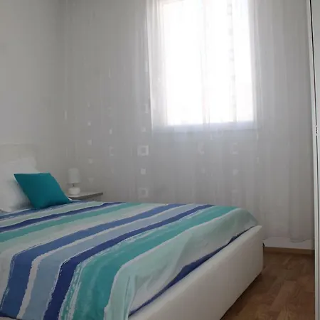 Sweet Dreams Apartment Split