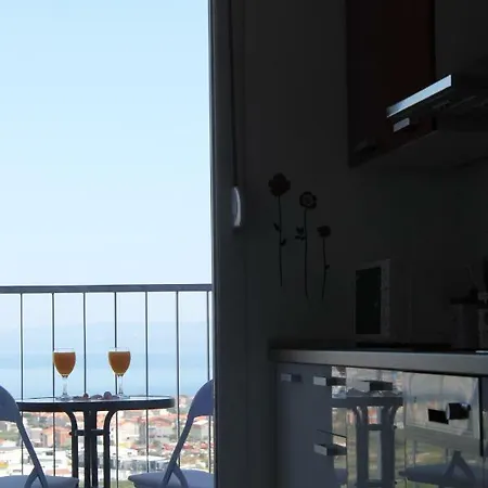 Apartment Sweet Dreams